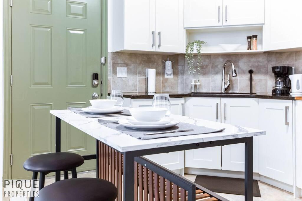 Spacious Bright - Sleep 2 - Long - Nflx&wifi Edmonton